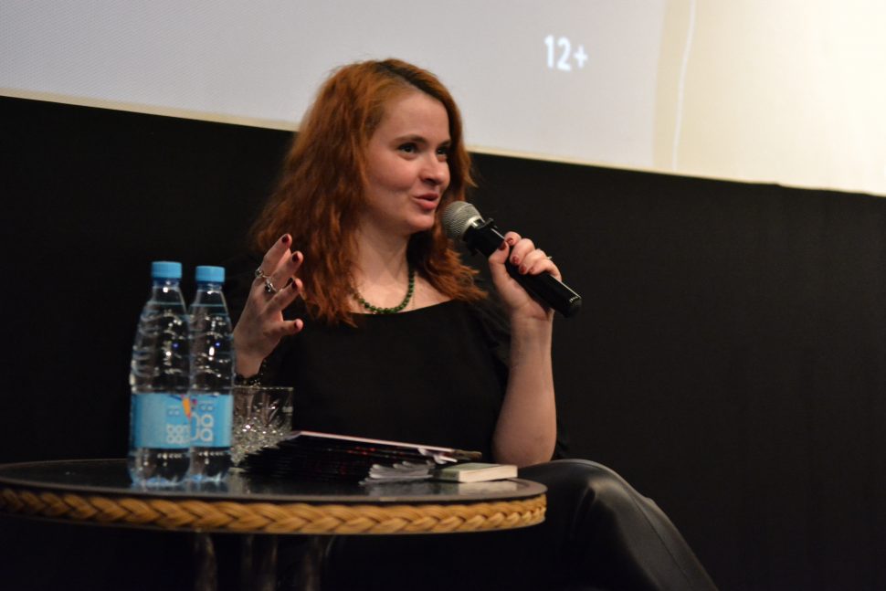 Поэт Анна Долгарева провела творческую встречу в Северодвинске